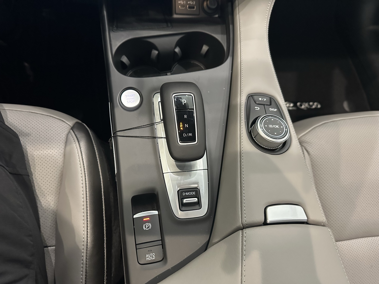 2025 Infiniti QX50 Luxe AWD photo 23