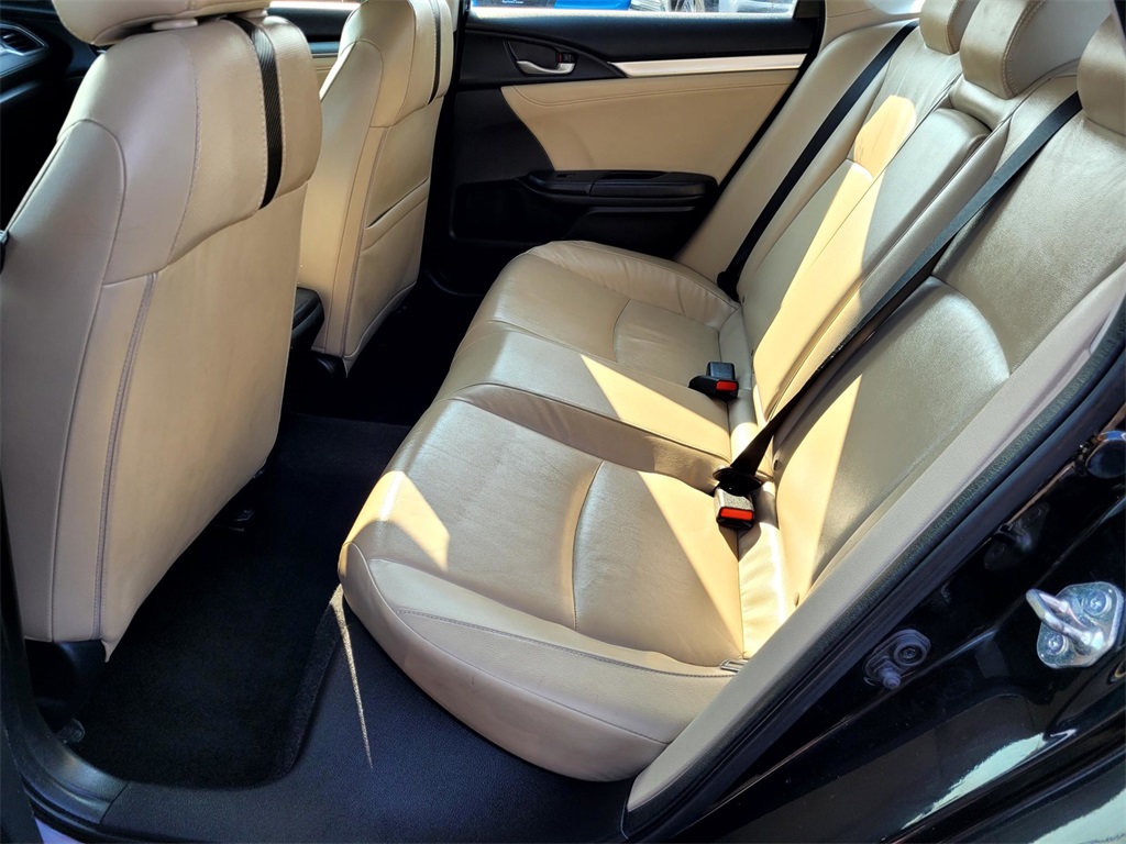 2016 Honda Civic EX-L photo 14