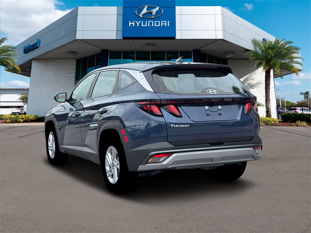 2026 Hyundai Tucson SE photo 4