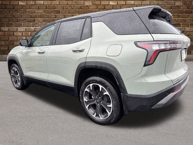 2026 Chevrolet Equinox LT photo 3