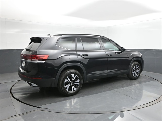 2026 Volkswagen Atlas SE photo 10