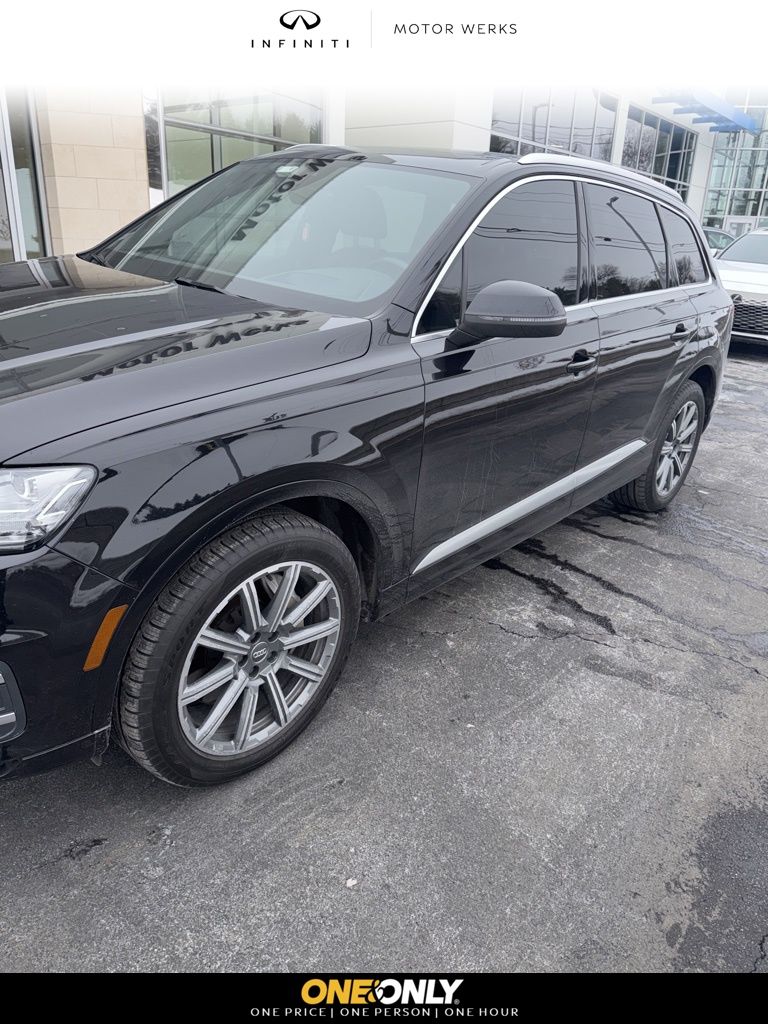 2018 Audi Q7 Prestige's photo