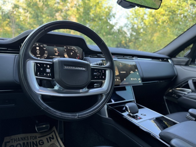 2024 Land Rover Range Rover SE photo 24