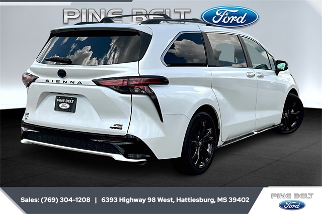2023 Toyota Sienna XSE photo 10