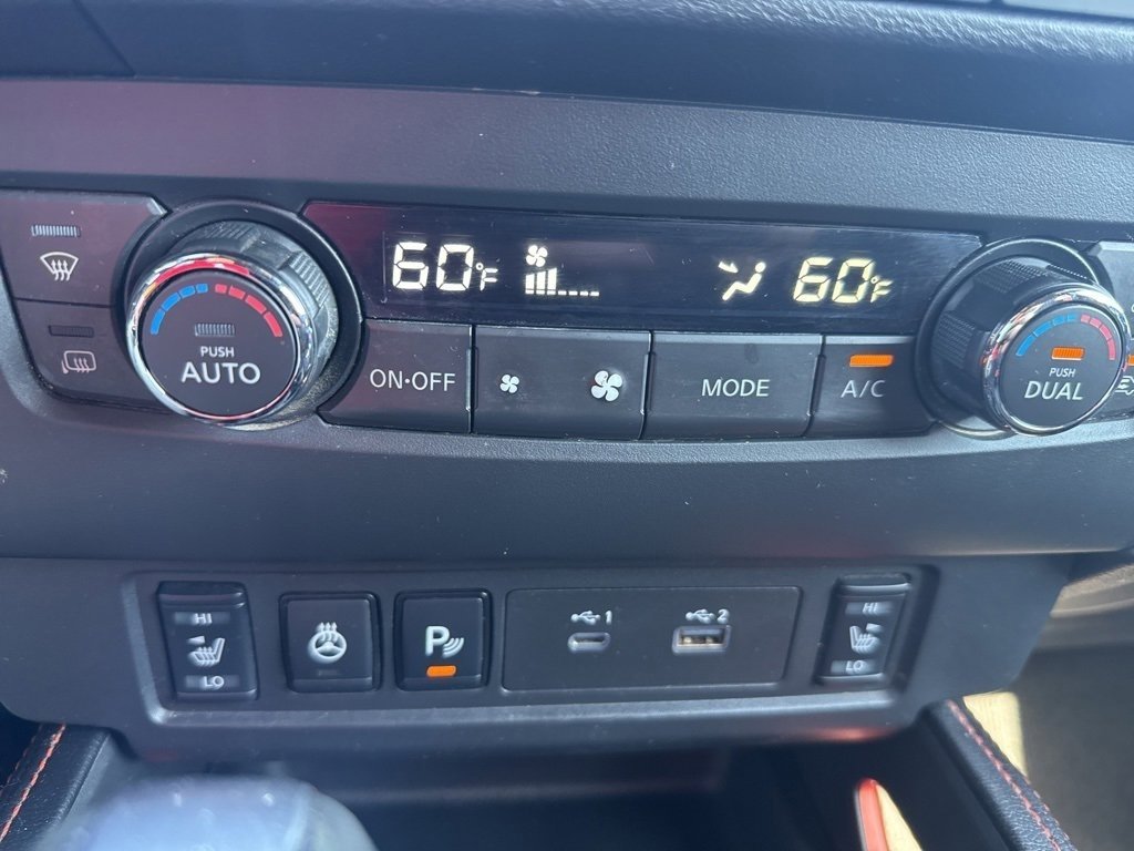 2024 Nissan Frontier PRO-4X photo 14