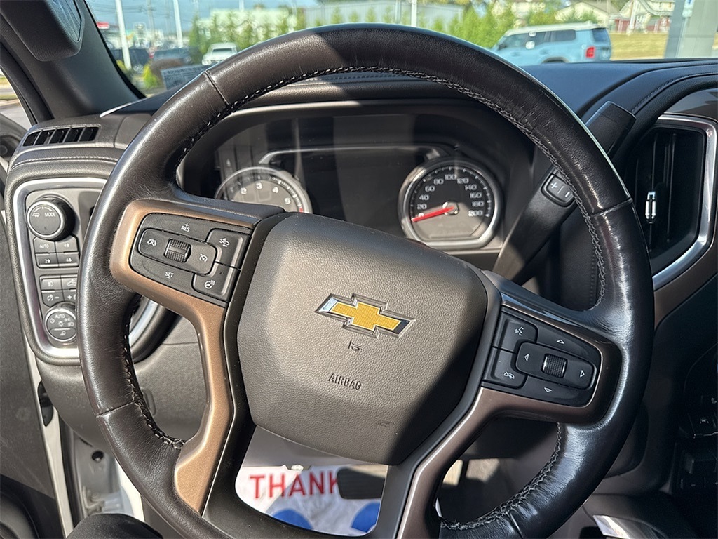 2020 Chevrolet Silverado 1500 High Country photo 19