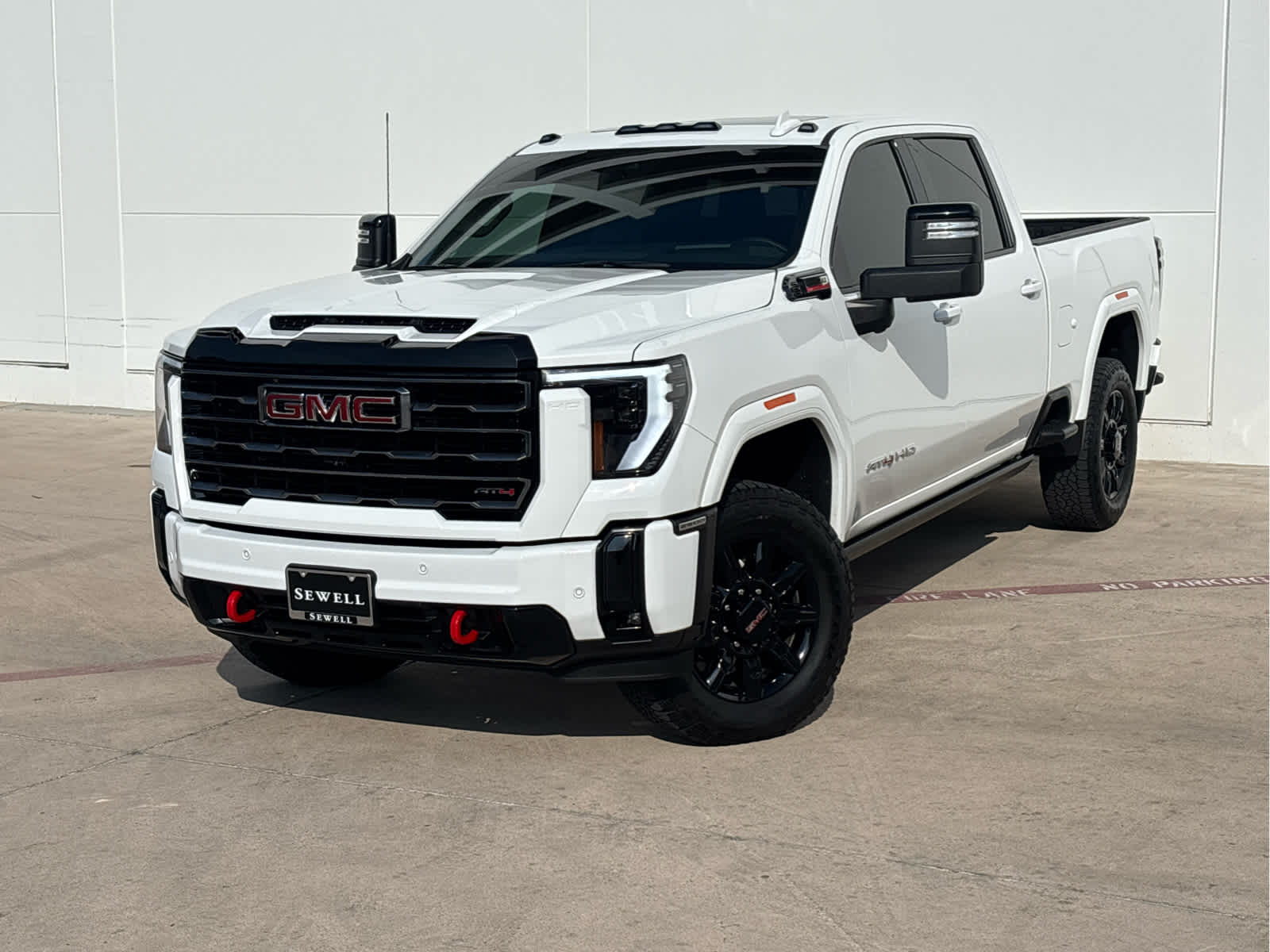2025 GMC Sierra 2500HD AT4's photo