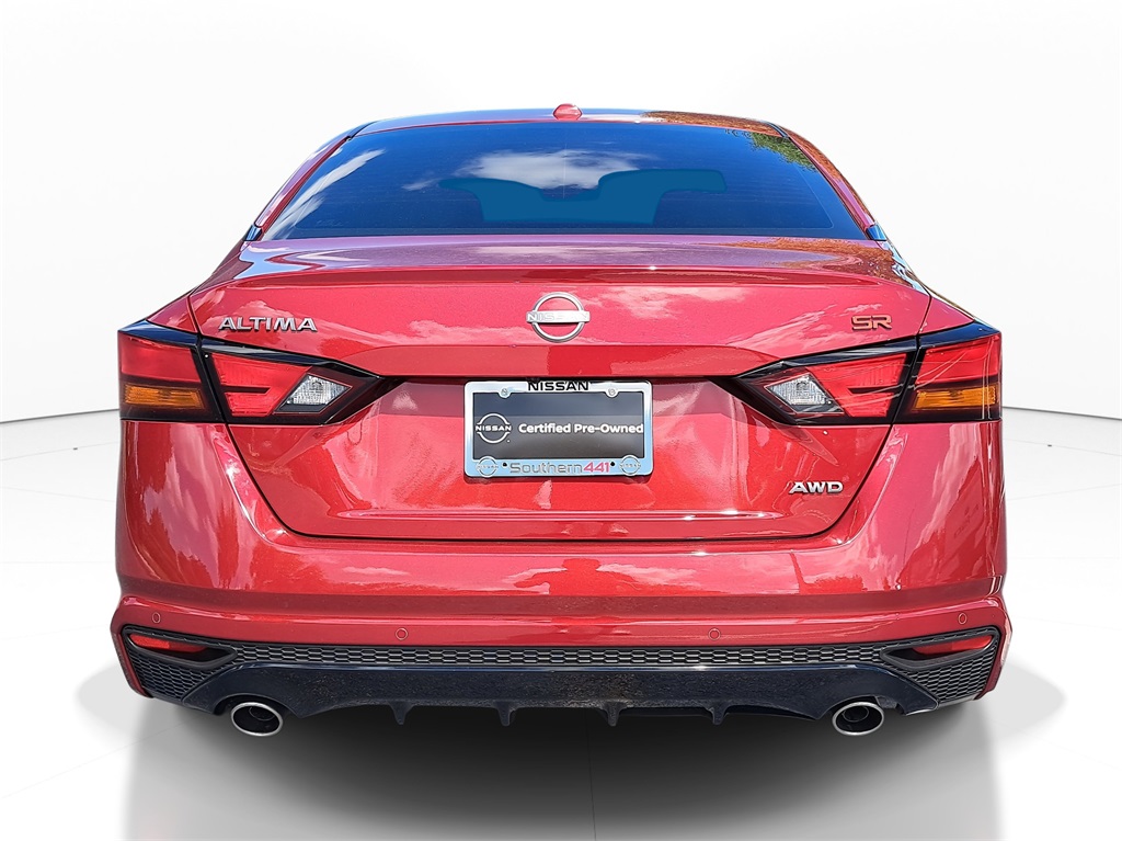 2024 Nissan Altima 2.5 SR photo 3