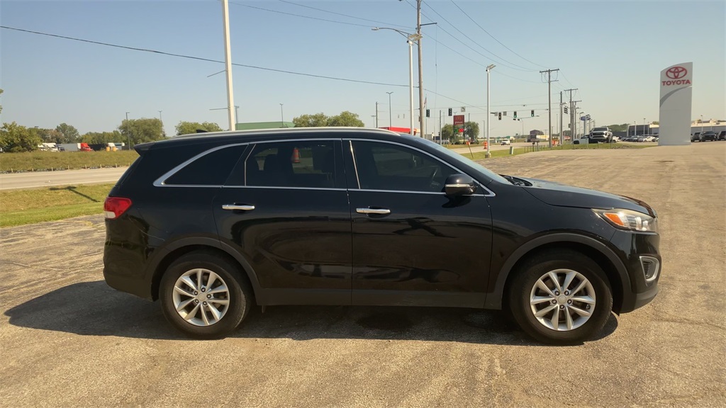 2016 Kia Sorento LX photo 9