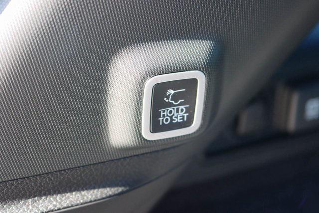 2024 Jeep Cherokee Trailhawk 4xe photo 8
