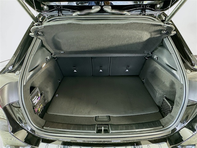 2025 Mercedes Benz GLA 250 photo 22