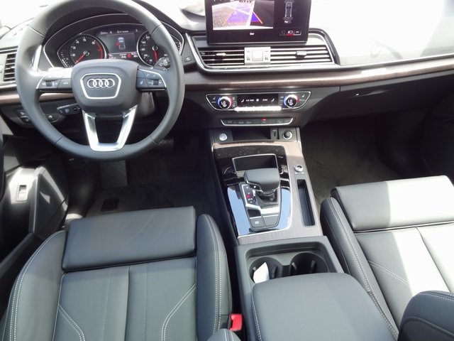 2024 Audi Q5 45 S line Premium photo 12