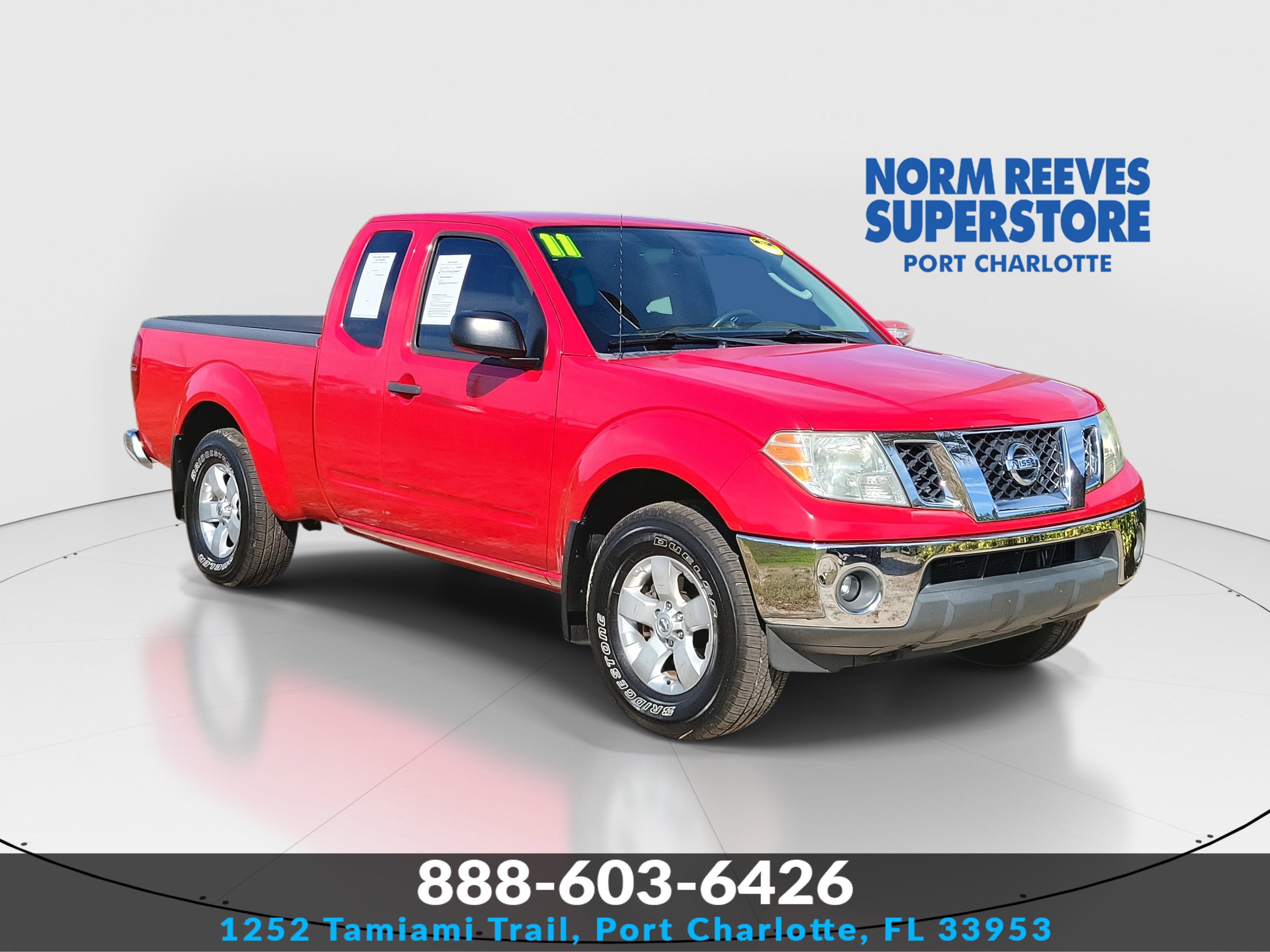 2011 Nissan Frontier SV's photo