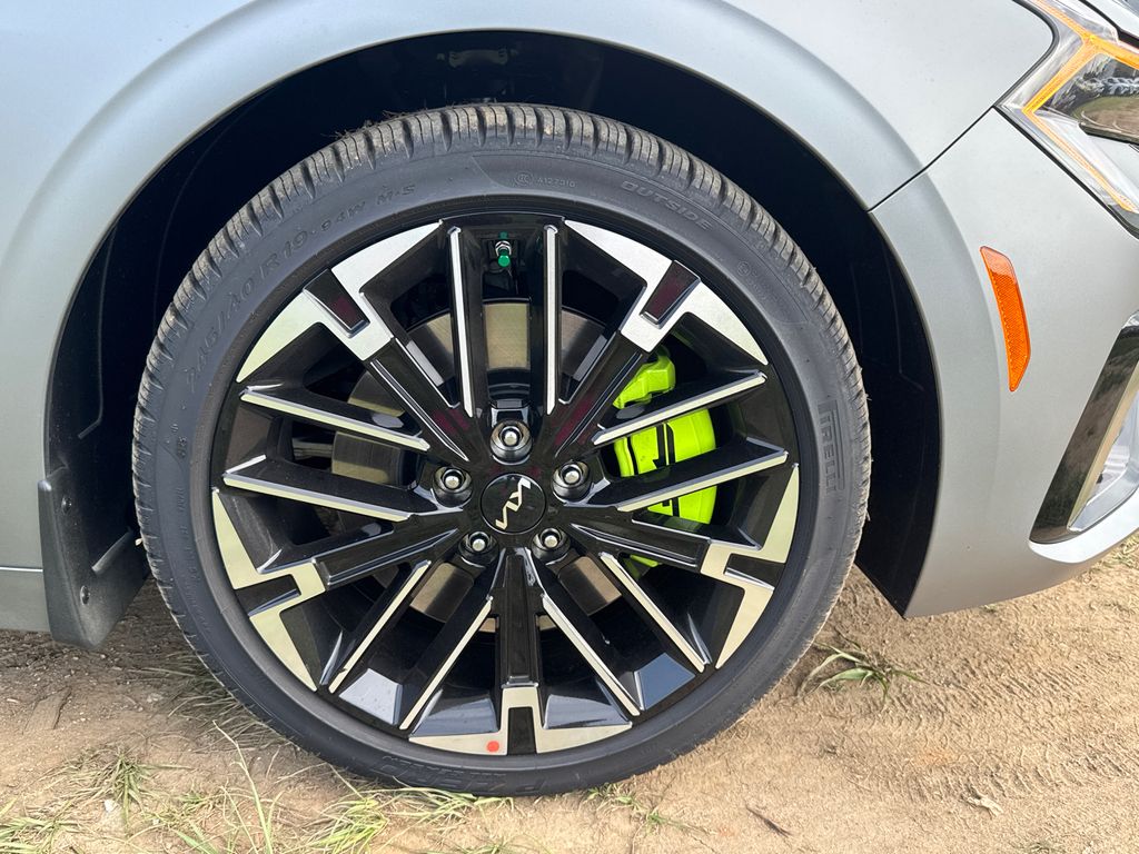 2026 Kia K5 GT photo 12