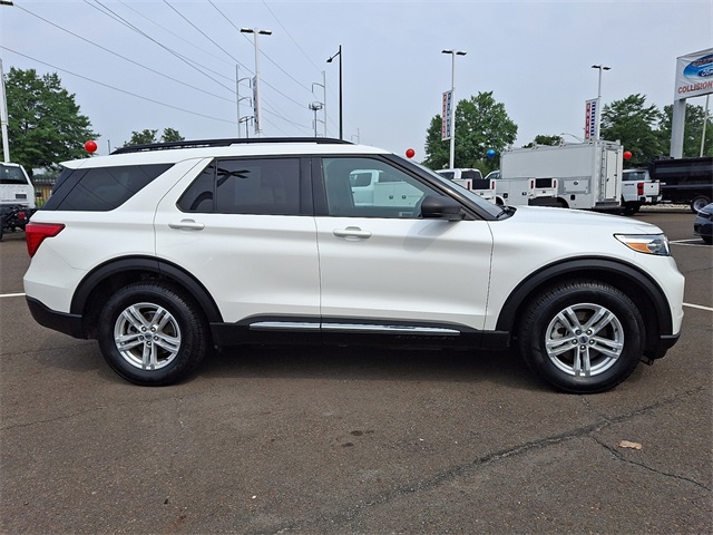 2021 Ford Explorer XLT photo 6
