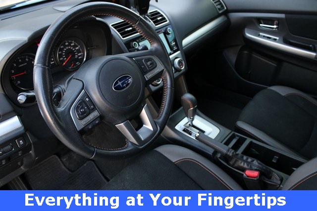 2017 Subaru Crosstrek 2.0i Premium photo 2