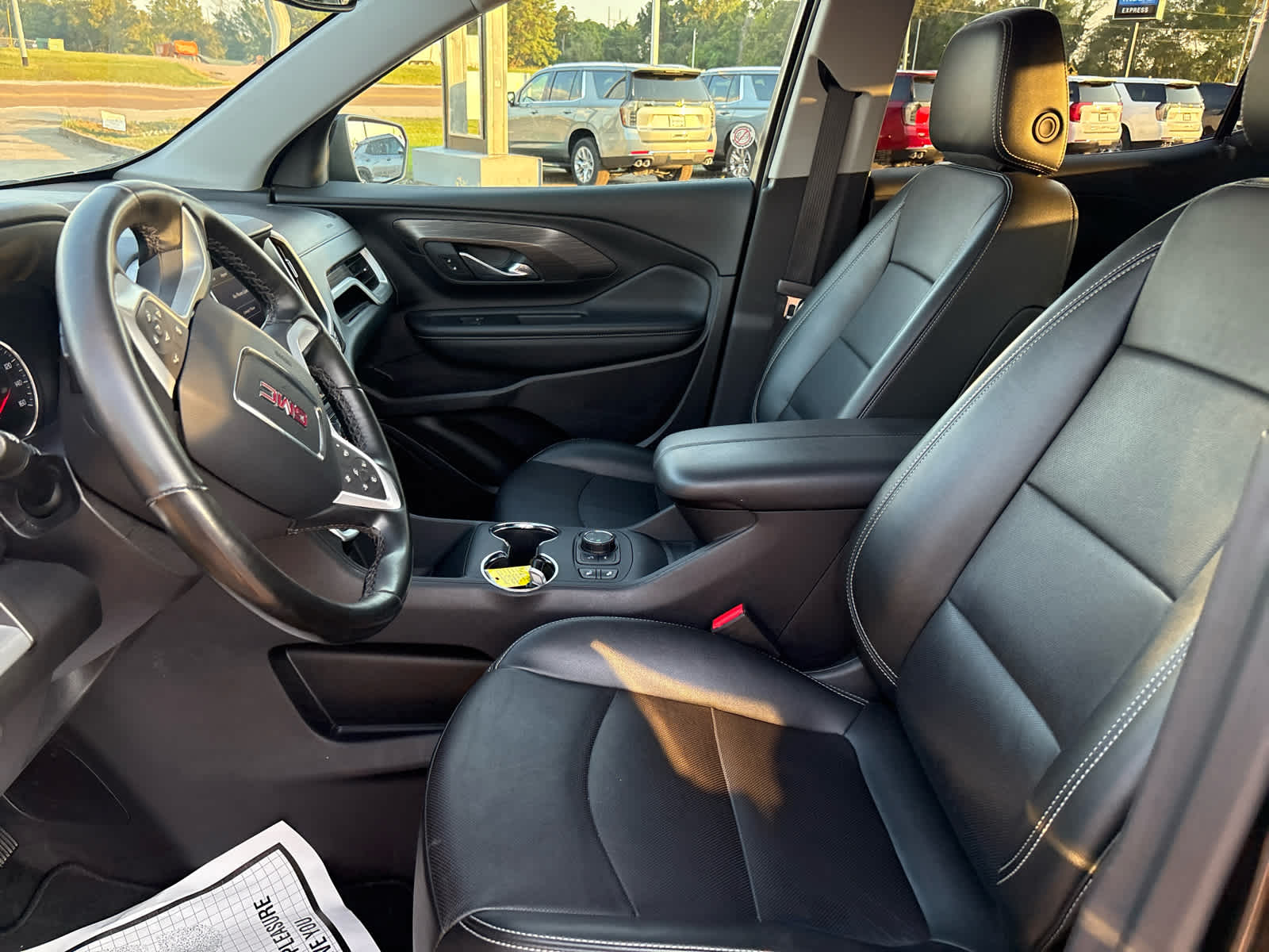 2024 Gmc Terrain SLT photo 13