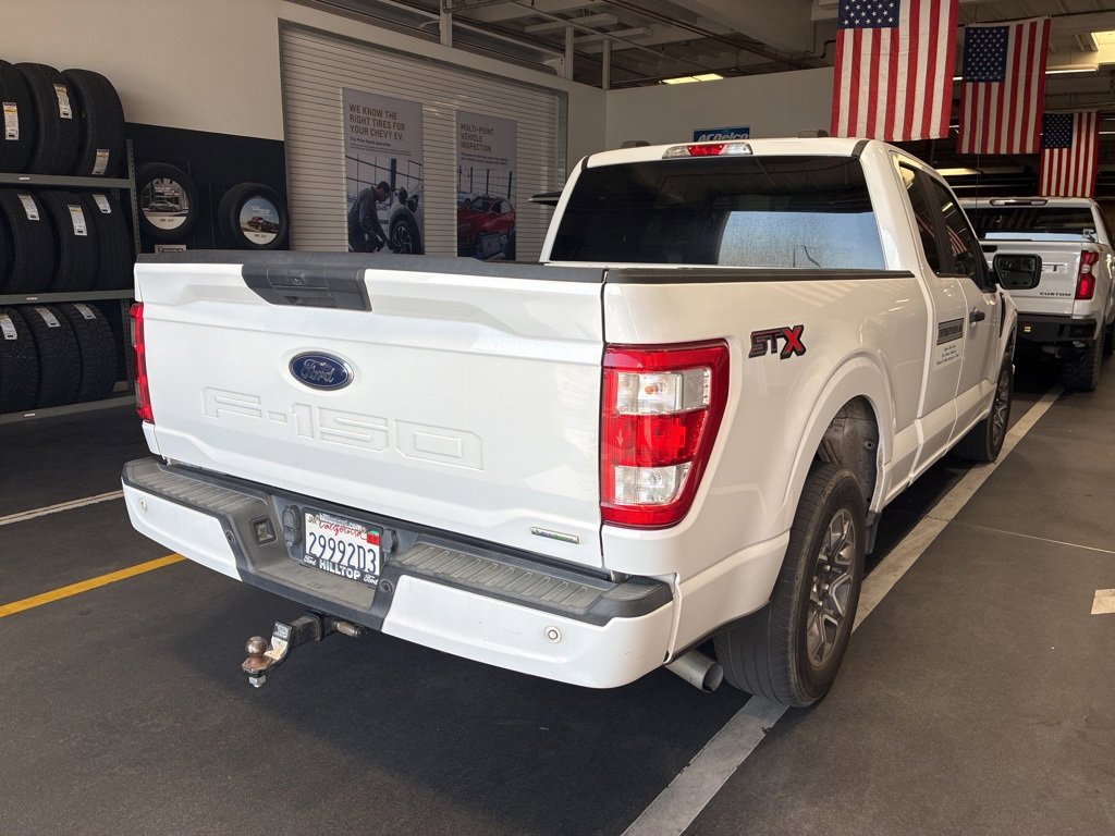 2021 Ford F-150 XL photo 2