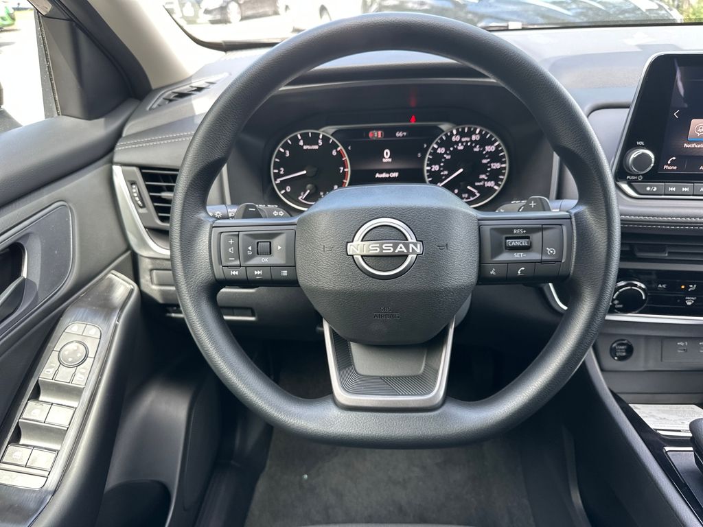 2026 Nissan Rogue S photo 16