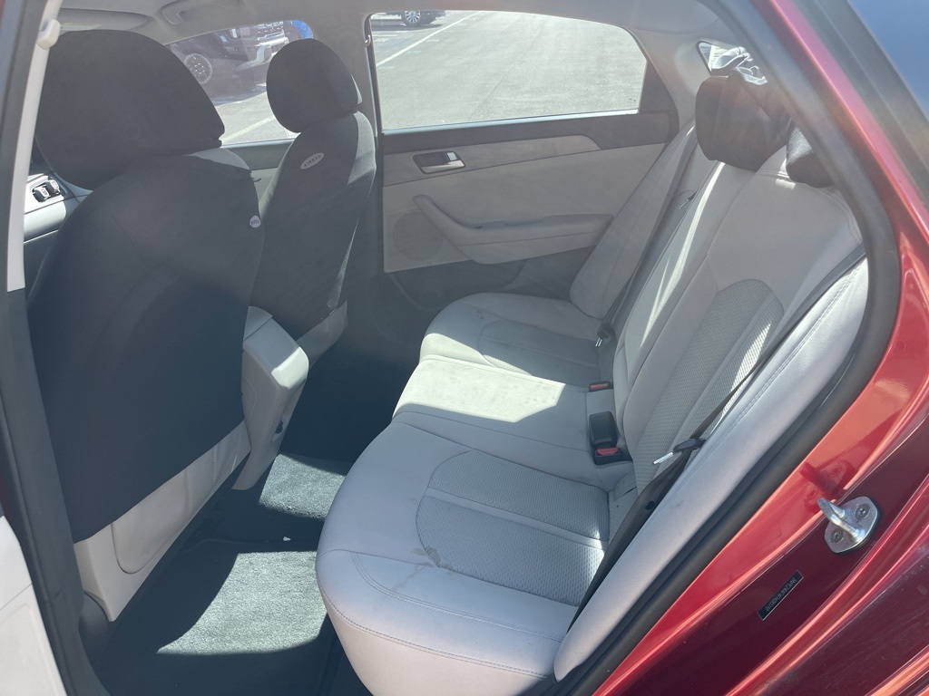 2015 Hyundai Sonata SE photo 11