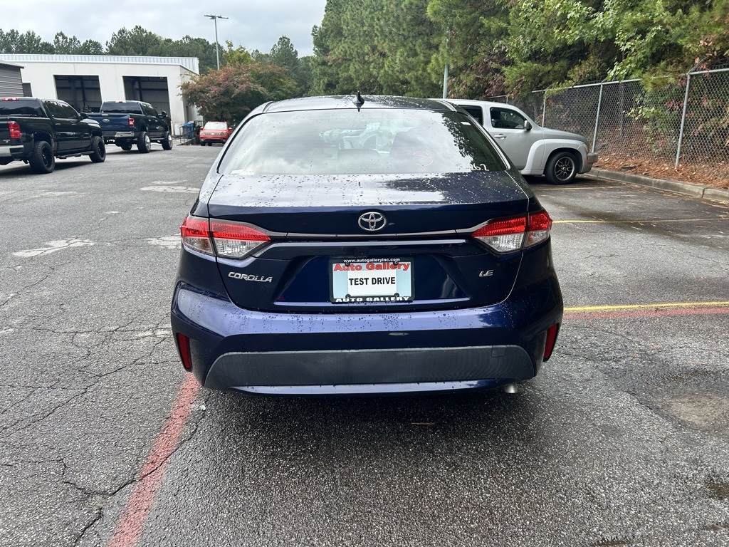 2020 Toyota Corolla LE photo 3