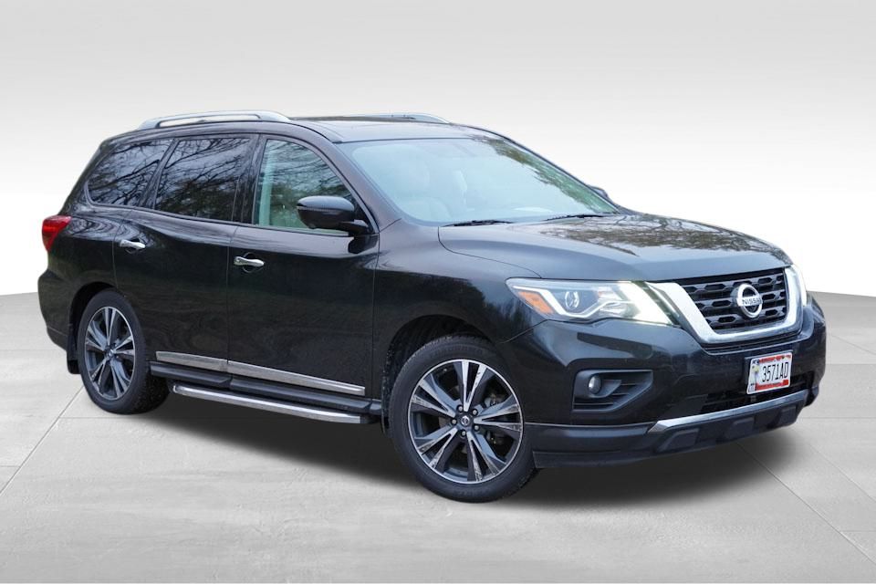 2019 Nissan Pathfinder Platinum