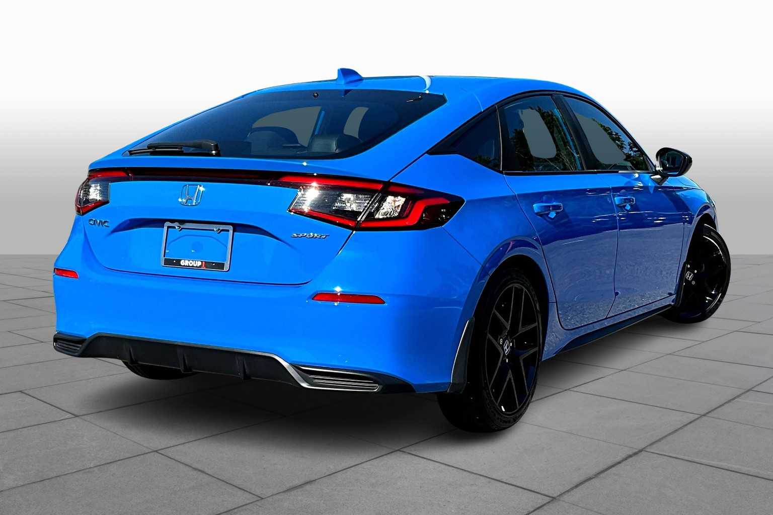 2022 Honda Civic Hatchback Sport photo 12
