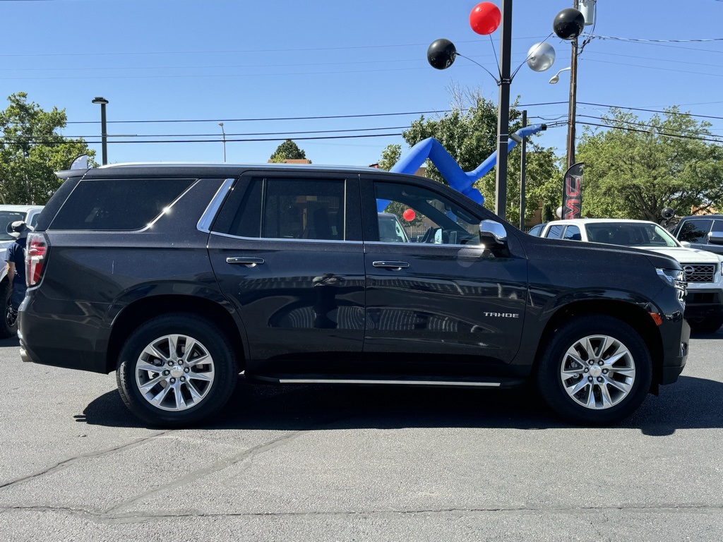 2023 Chevrolet Tahoe Premier photo 3