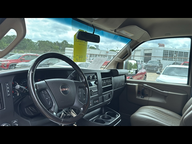 2021 Gmc Savana Cargo 2500 photo 6