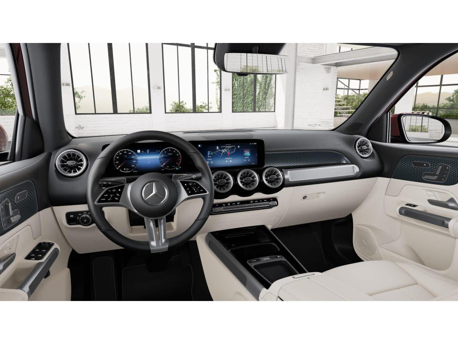 2026 Mercedes Benz GLB 250 photo 2