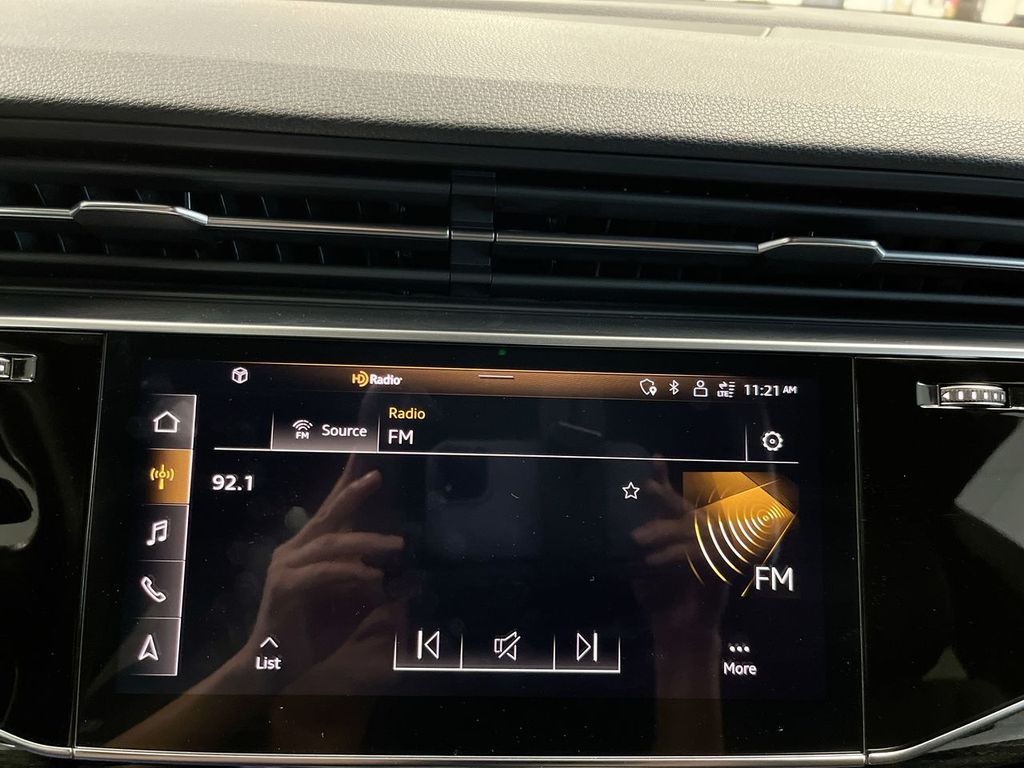 2021 Audi Q8 line Premium Plus photo 18