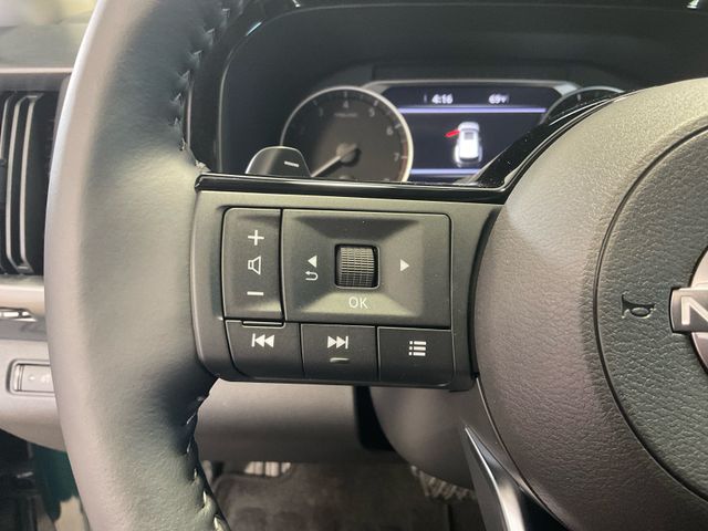 2025 Nissan Pathfinder SL photo 24