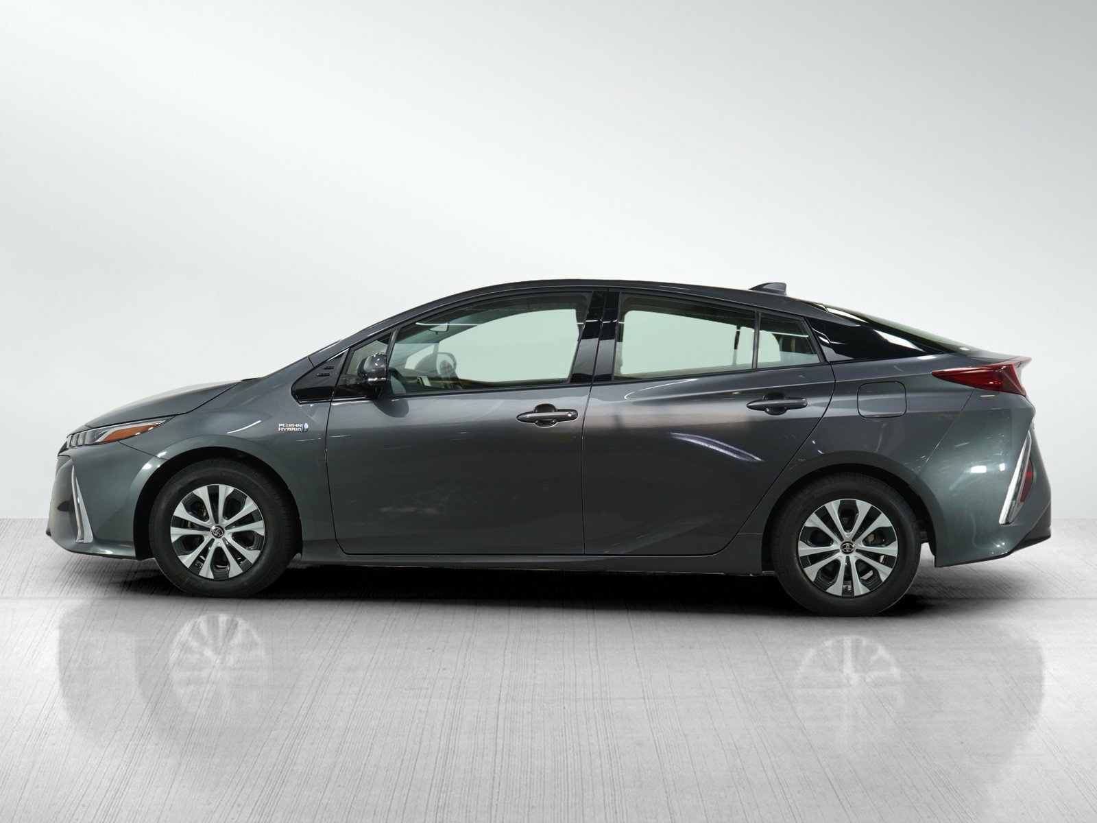 Used 2020 Toyota Prius Prime XLE with VIN JTDKARFP8L3123921 for sale in Bloomington, Minnesota