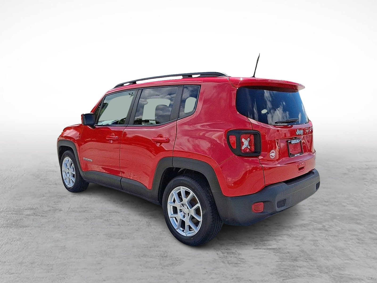 2020 Jeep Renegade Latitude photo 3