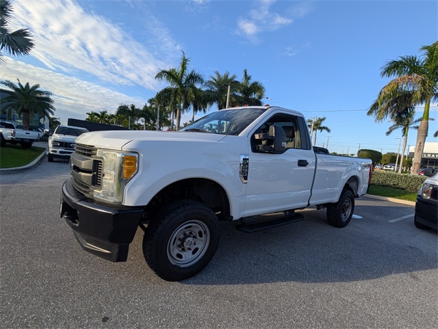 2017 Ford F-250 XL photo 4