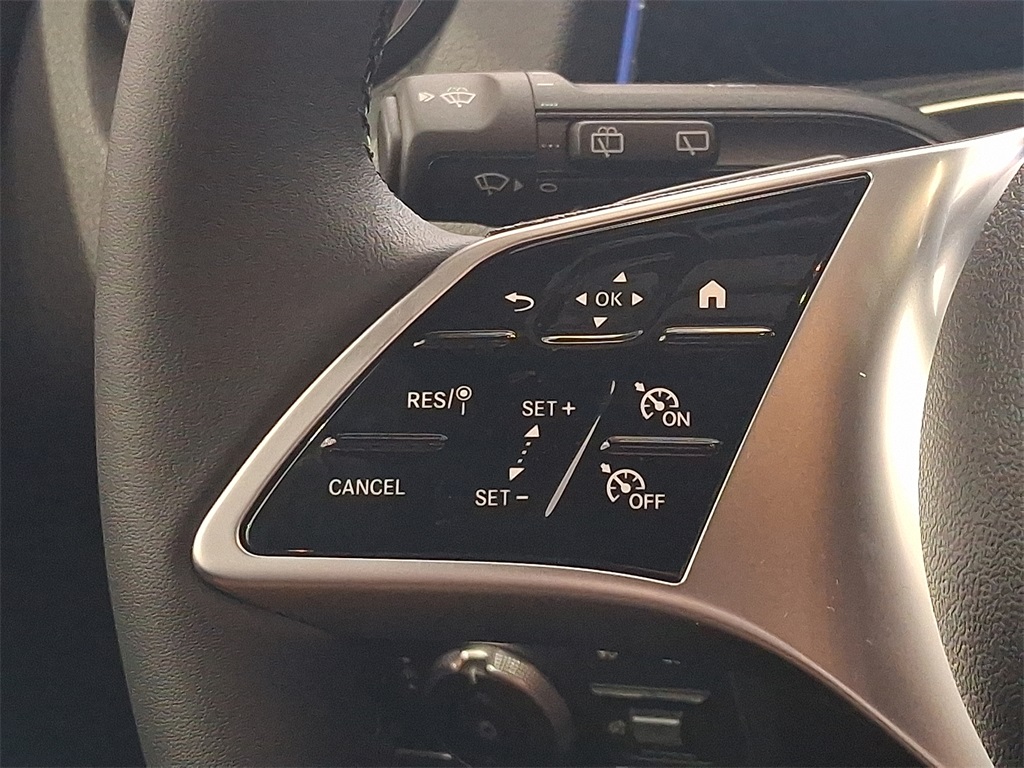 2026 Mercedes Benz GLB 250 4MATIC photo 16
