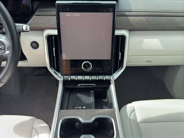 2024 Gmc Acadia Denali photo 20