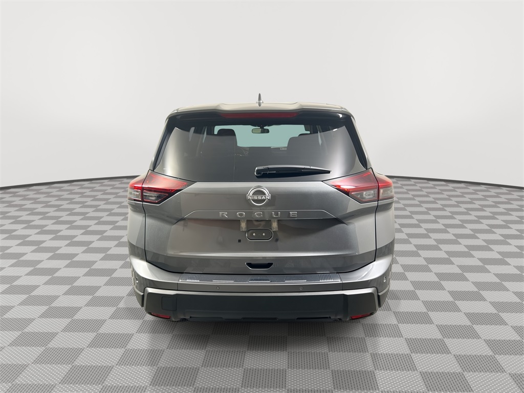 2026 Nissan Rogue SV photo 4