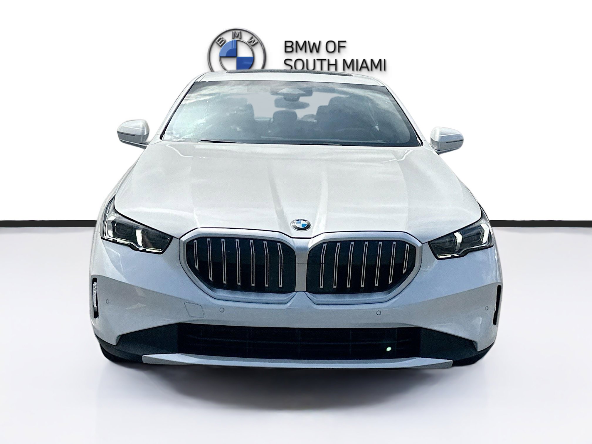 2026 Bmw 530i photo 2