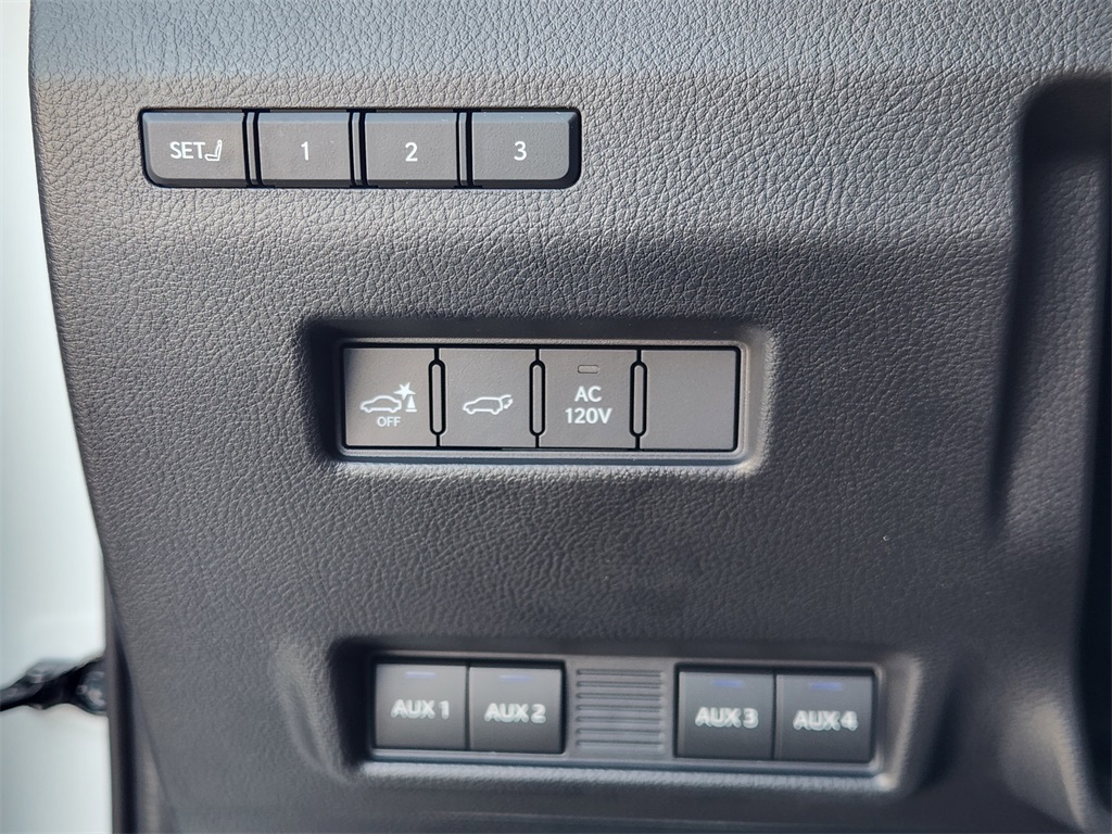 2025 Lexus GX 550 Overtrail photo 19