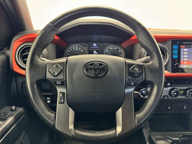 2017 Toyota Tacoma SR5 TRD Sport photo 24