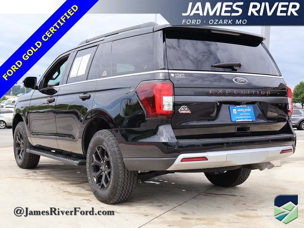2024 Ford Expedition Timberline photo 3