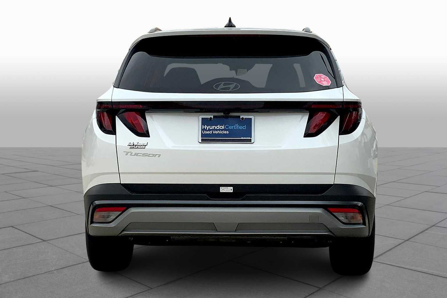 2025 Hyundai Tucson SEL Sport photo 4