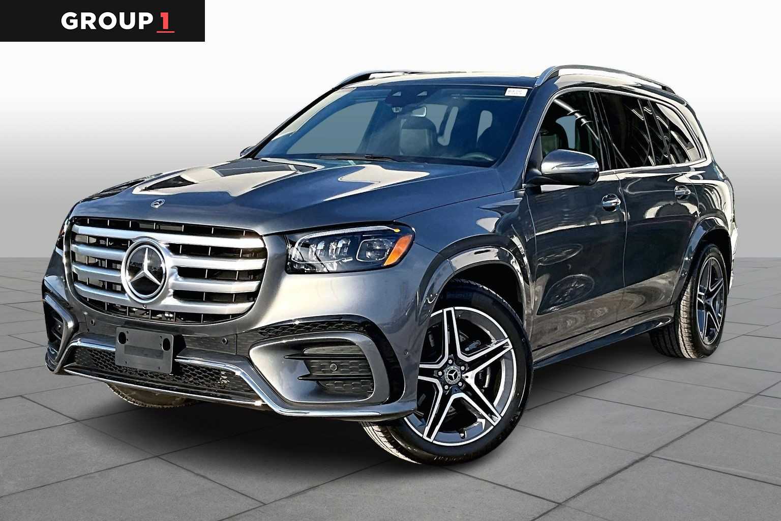 2025 Mercedes-Benz GLS Base's photo