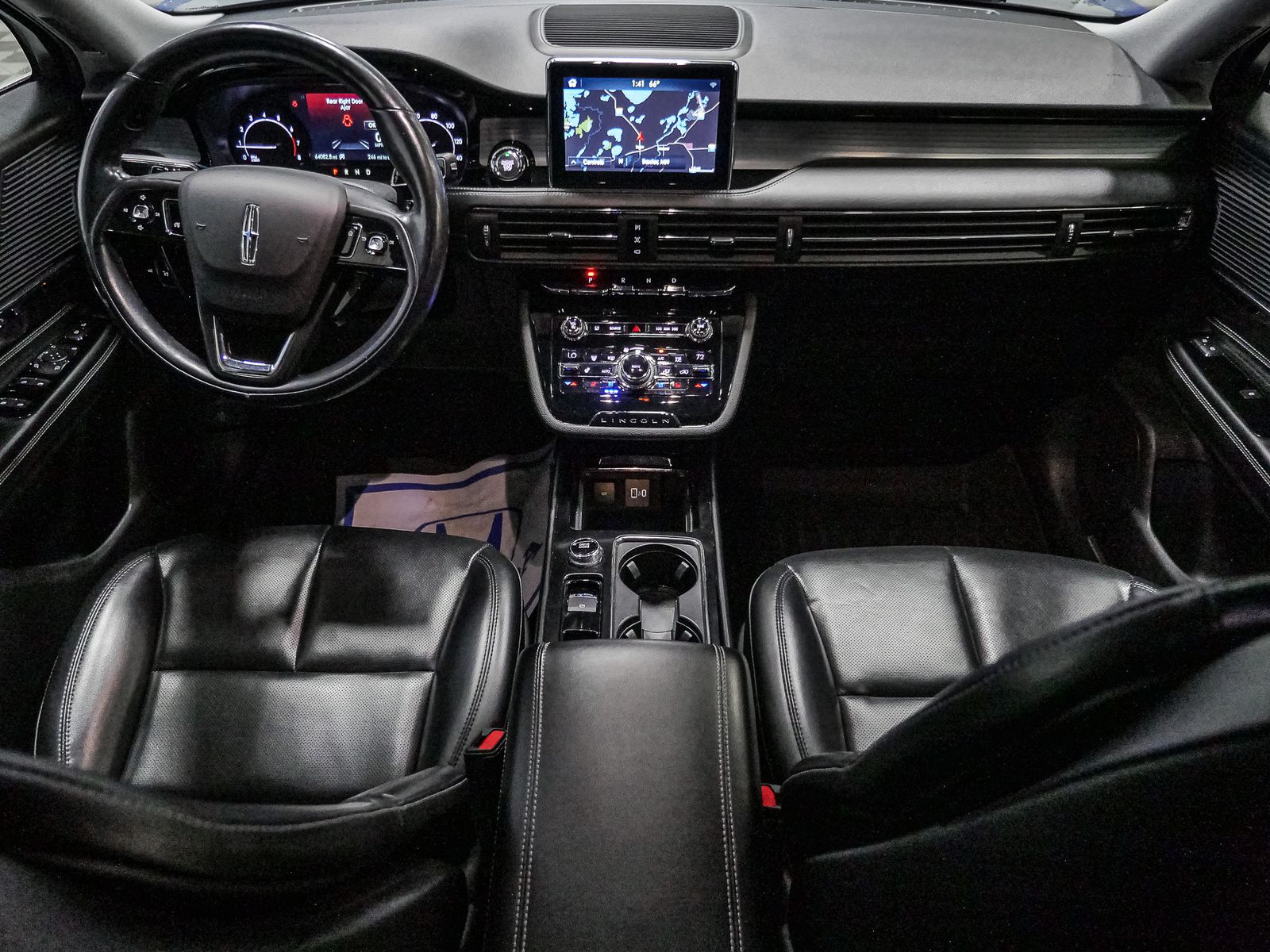 2020 Lincoln Corsair Standard photo 21