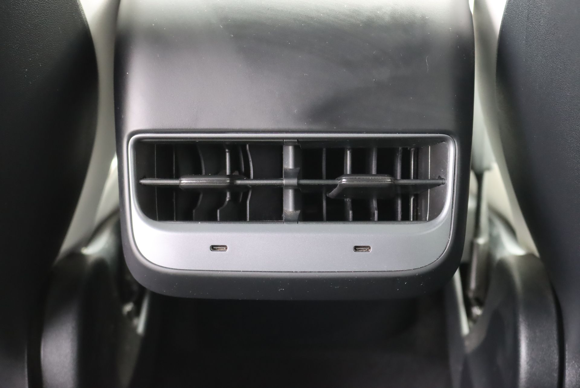 2021 Tesla Model Y Long Range photo 16