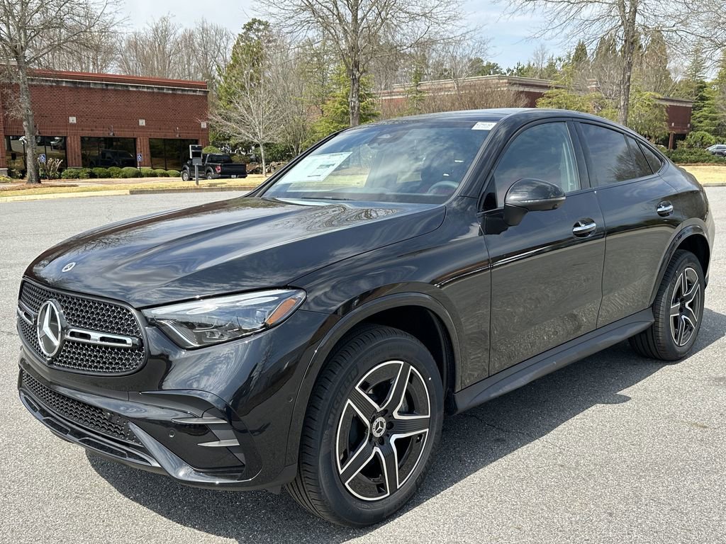 2025 Mercedes Benz GLC 300 4MATIC photo 4