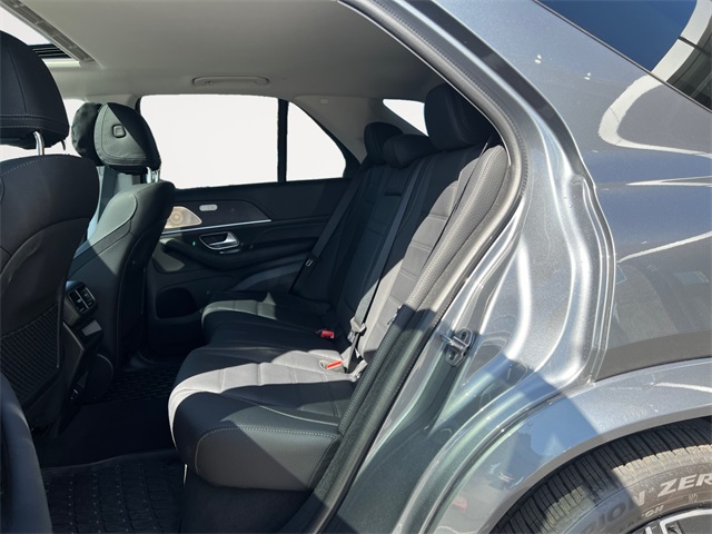 2025 Mercedes Benz GLE 450 4MATIC photo 13