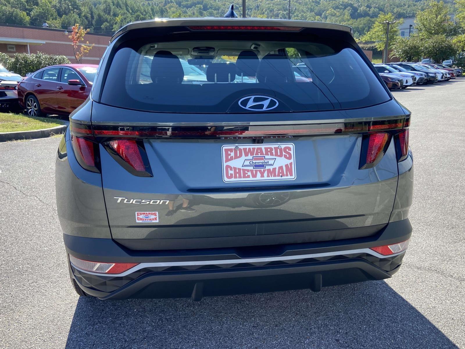 2022 Hyundai Tucson SE photo 22