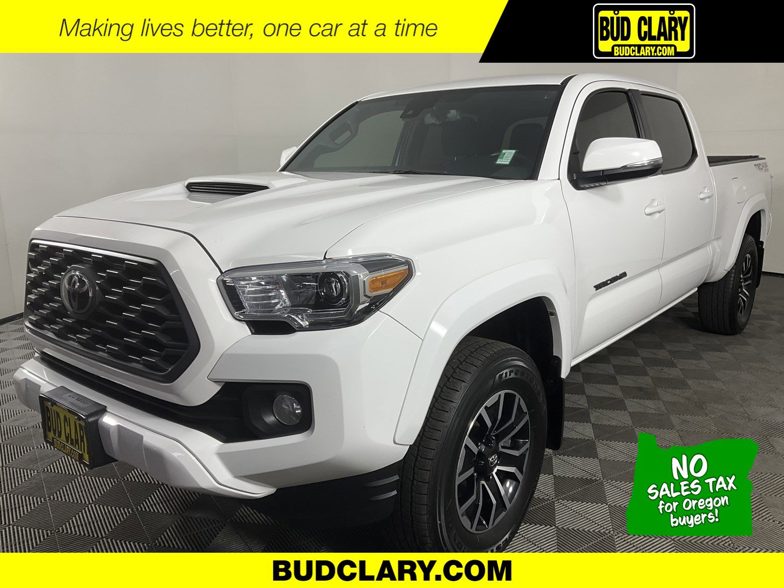 Pre-Owned 2022 Toyota Tacoma 4WD Trd Sport Crew Cab Pickup in